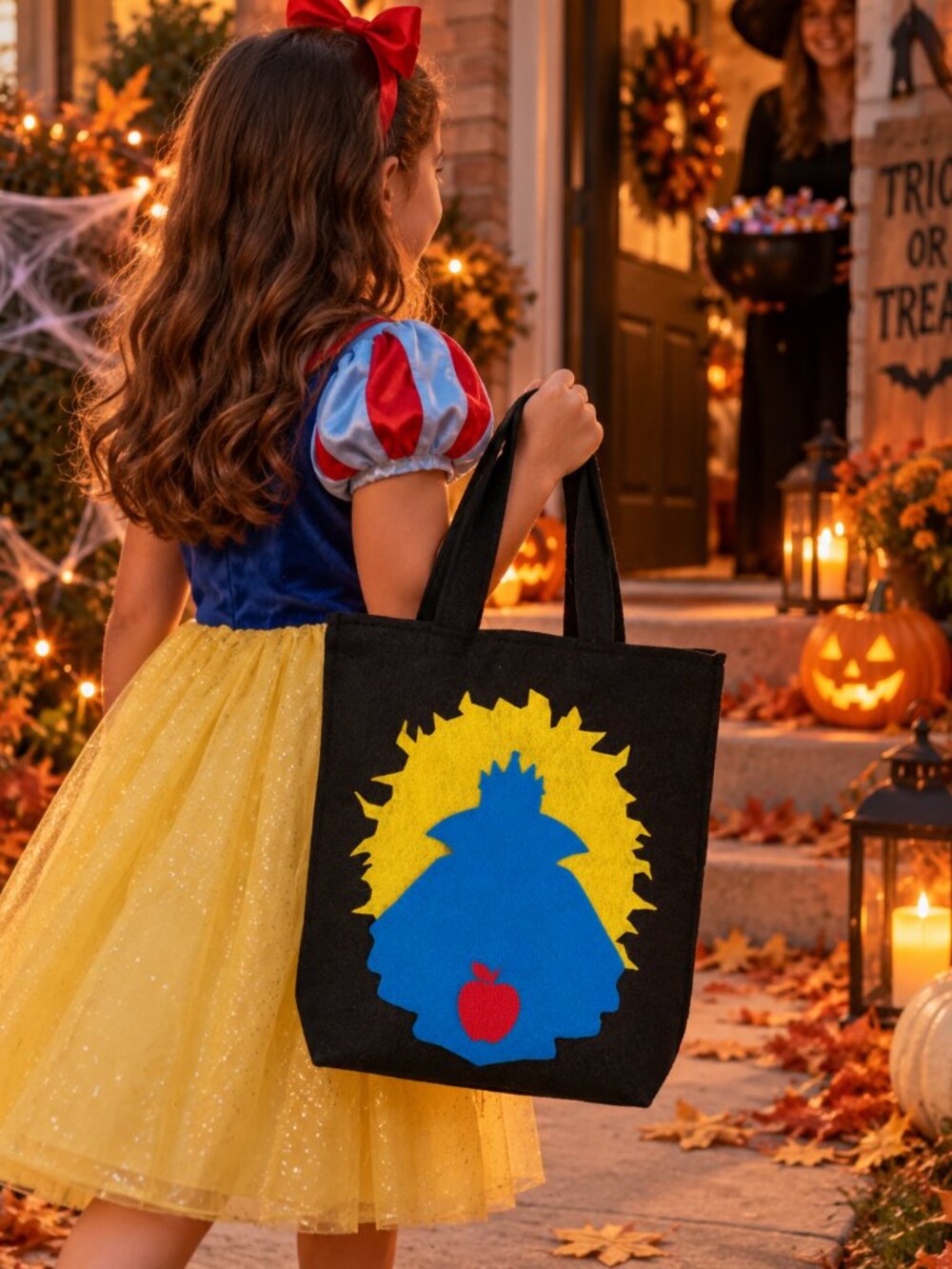 Wicked Queen Halloween Treat Bag – Handmade Felt Trick or Treat Tote –Evil queen